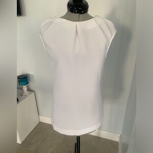 Banana Republic BR Formal Office white sleeveless blouse with zip NWT SIZE 0